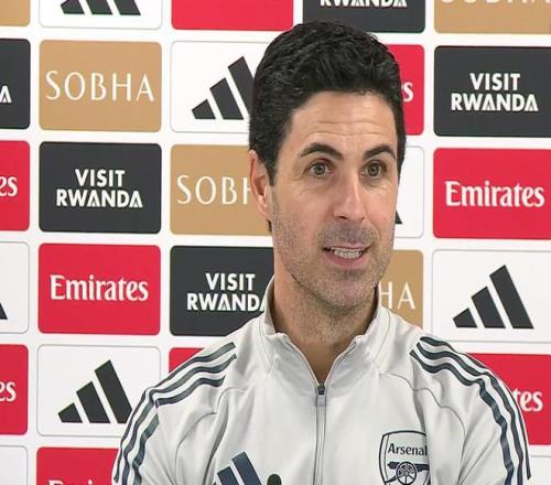 首回合队徽,亮相原因,曼奇尼盼裁,好博,HaoBo,好博官网,好博体育官网,好博体育下载,好博APP